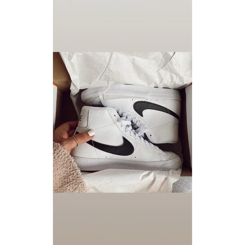Blazer Bilekli Beyaz